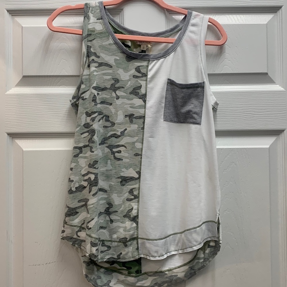 Hem & Thread Camo Colorblock Tank